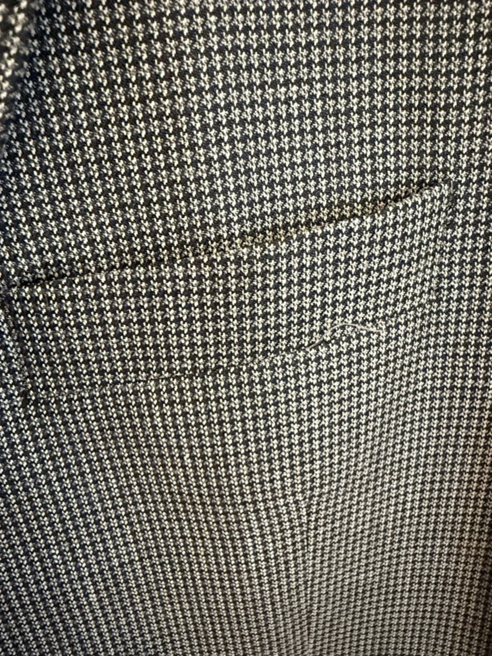 Calvin Klein Wool Silk Sport Coat Blazer 44S Gray Houndstooth 2 Button